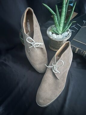 Taupe Suede Perforated Chukka Boots - Casual Men's Lace-Up